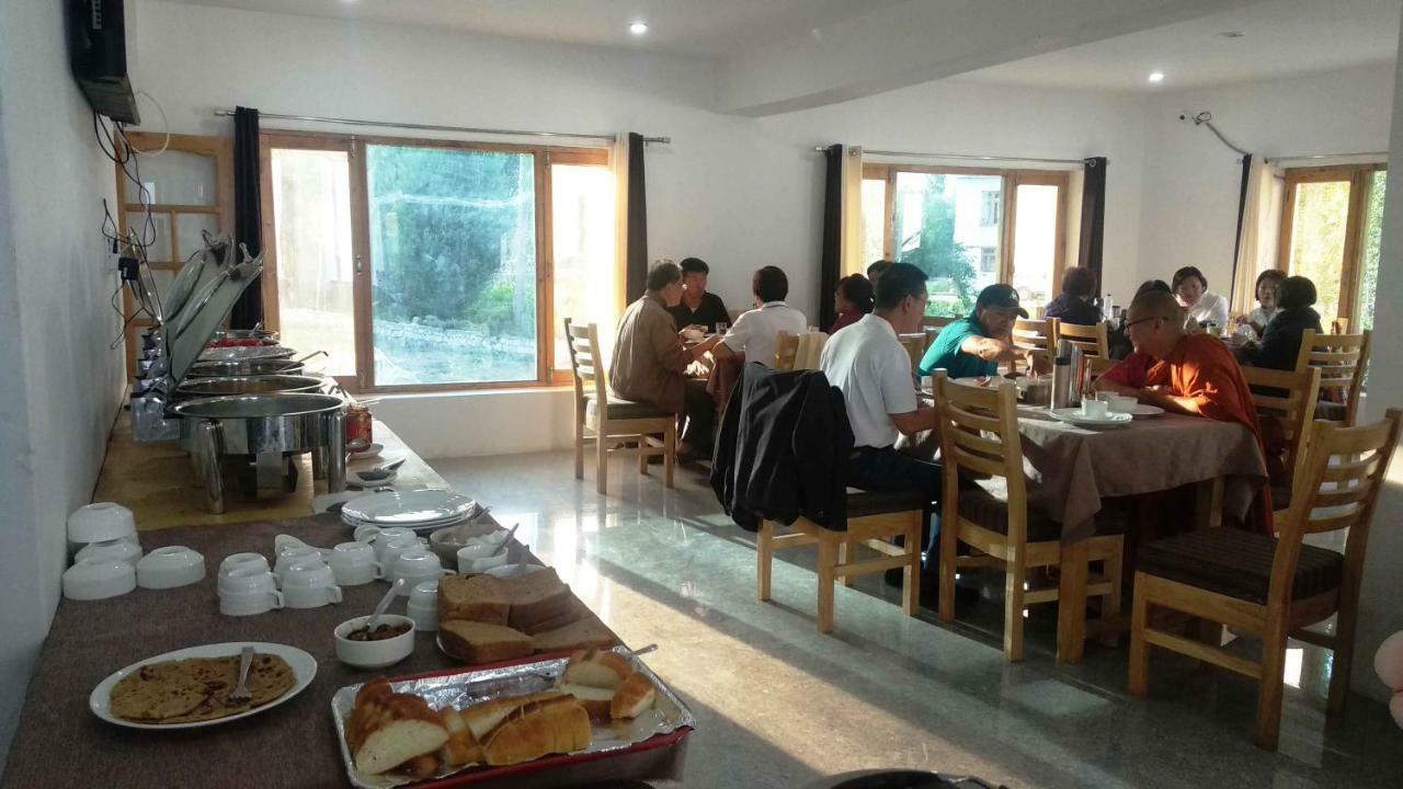 Hunder Residency Hotel Leh Buitenkant foto